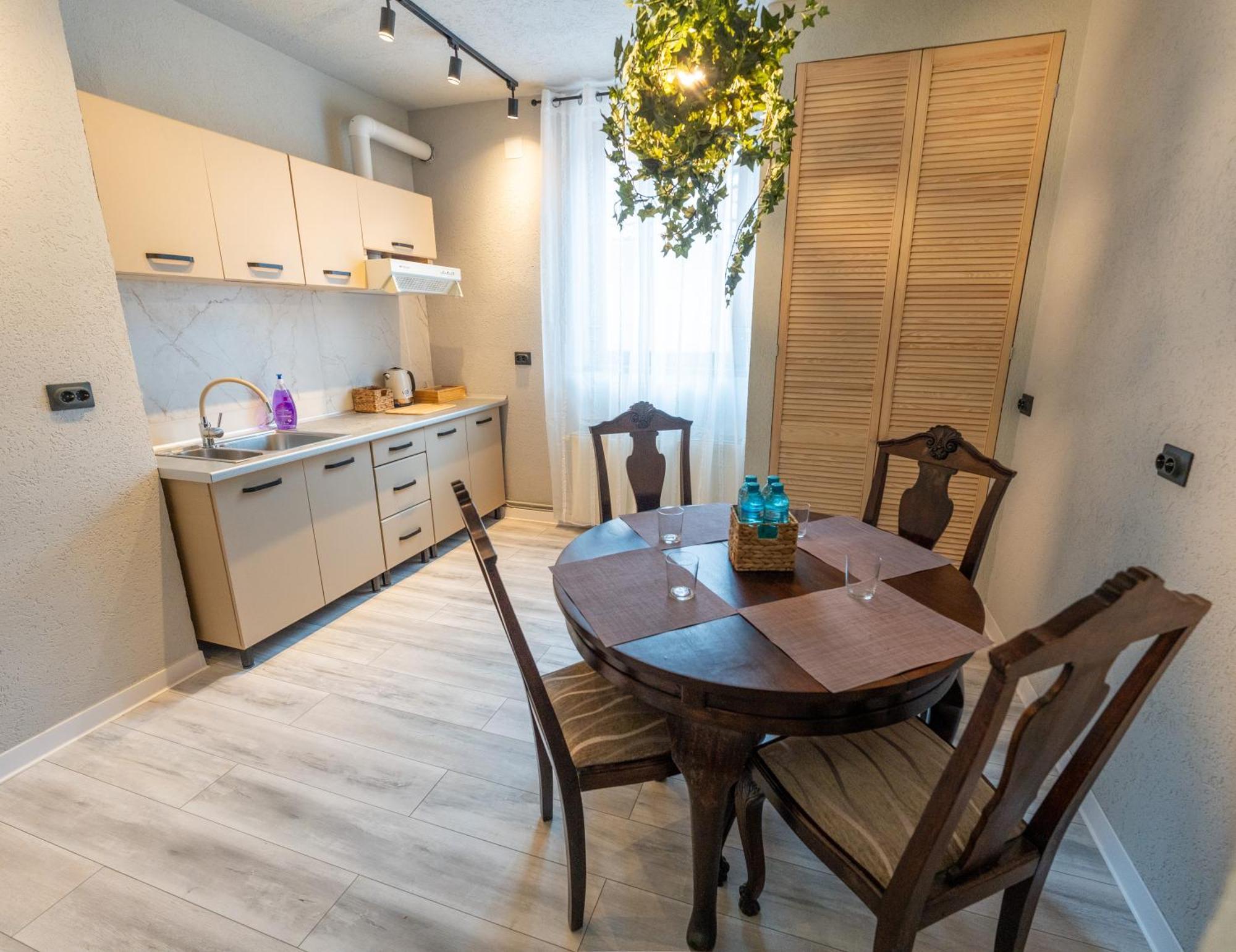 Barrique Apartament Brasov Ngoại thất bức ảnh
